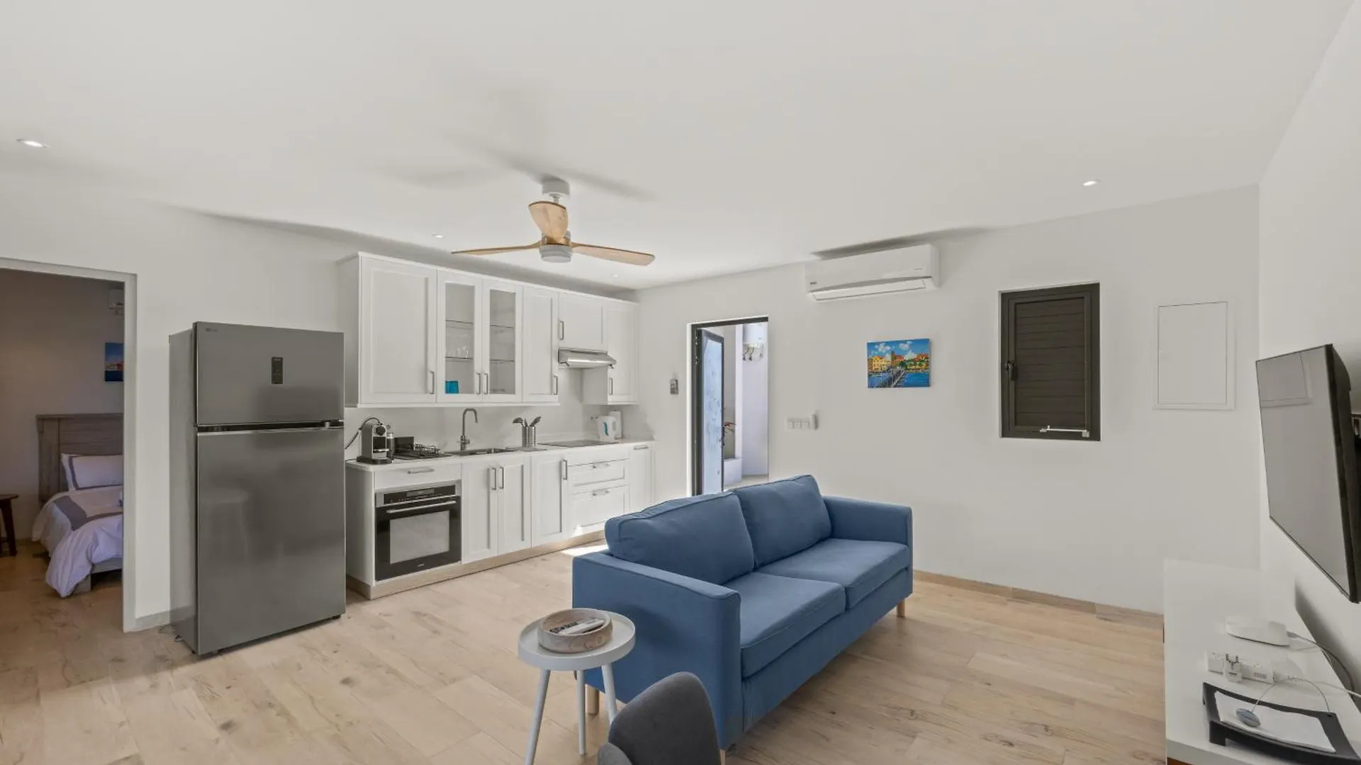 Casa vacanze Dolce Vita Beach, Waterfront Bungalows With Private Beach Willemstad