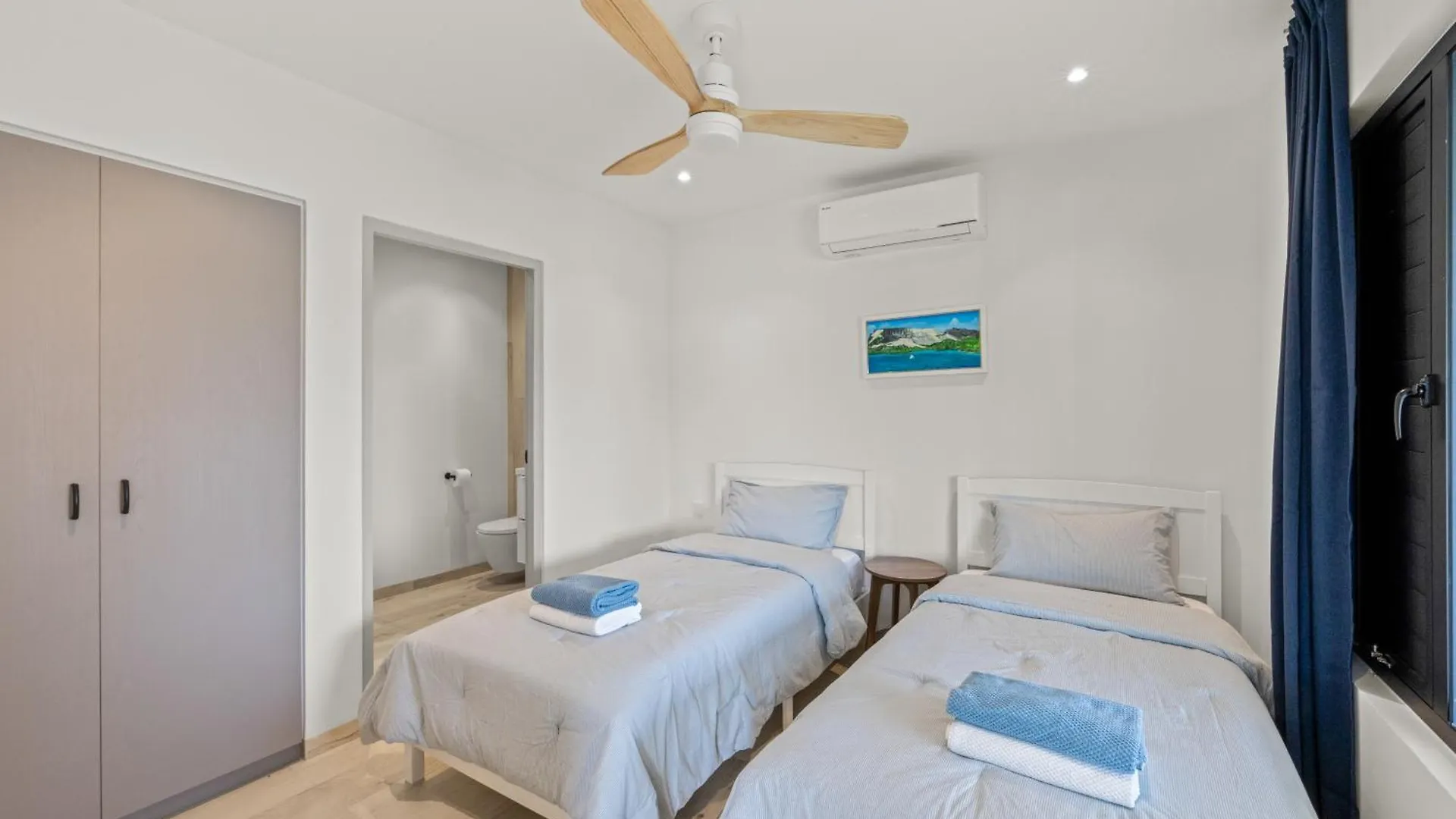 Dolce Vita Beach, Waterfront Bungalows With Private Beach Willemstad